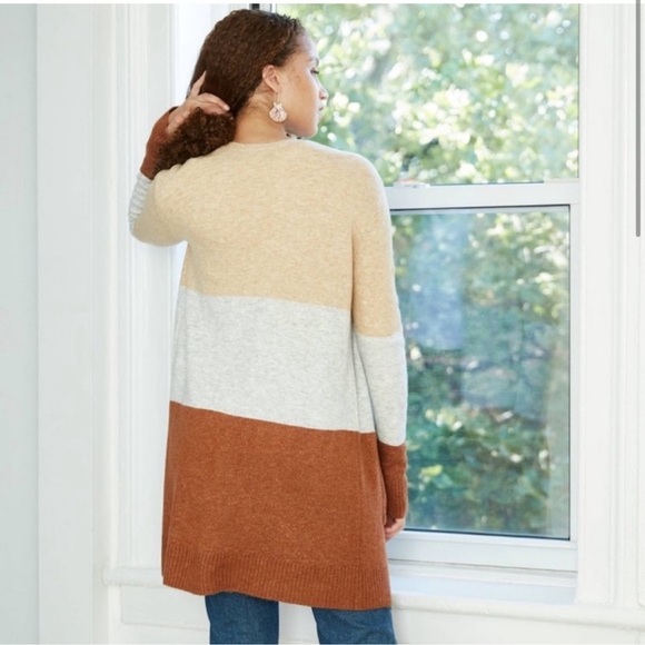 A new Day sweater XS - Picture 3 of 6